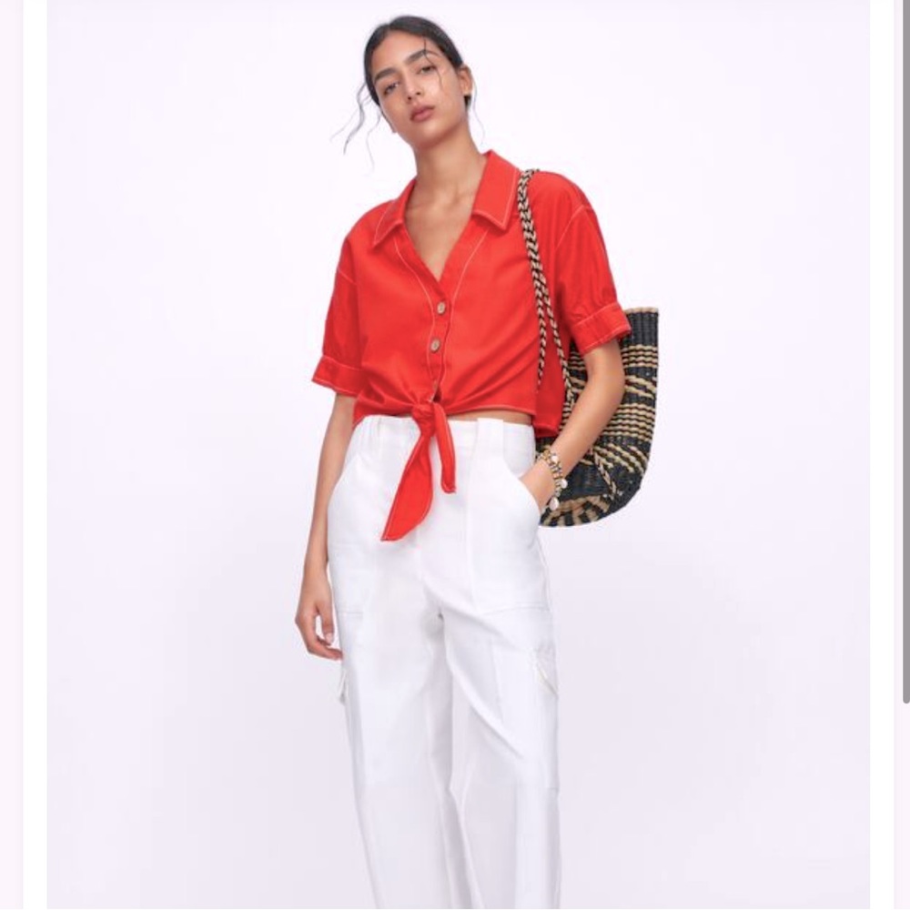 ZARA Crop Top with Knot Size L